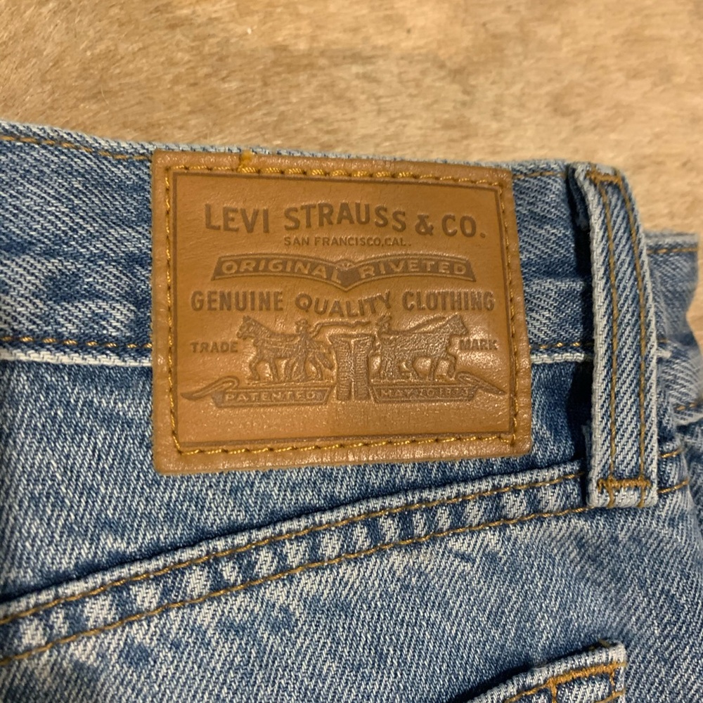 Never worn, no tags Levi’s wedgie fit 27 - Picture 3 of 4